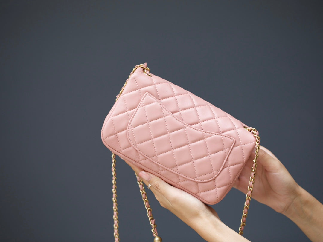 Mini RECTANGLE Klapptasche 20CM Rosa LAMBSKIN Gold-Hardware