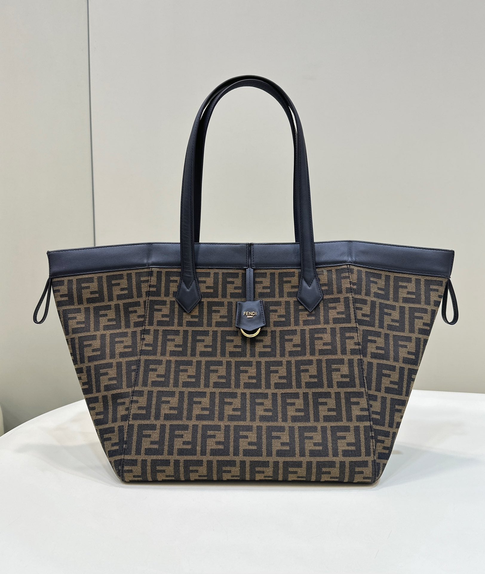 FENDI ORIGAMI LARGE 33 BRAUN MIX SCHWARZ FF JACQUARD-STOFF TASCHE
