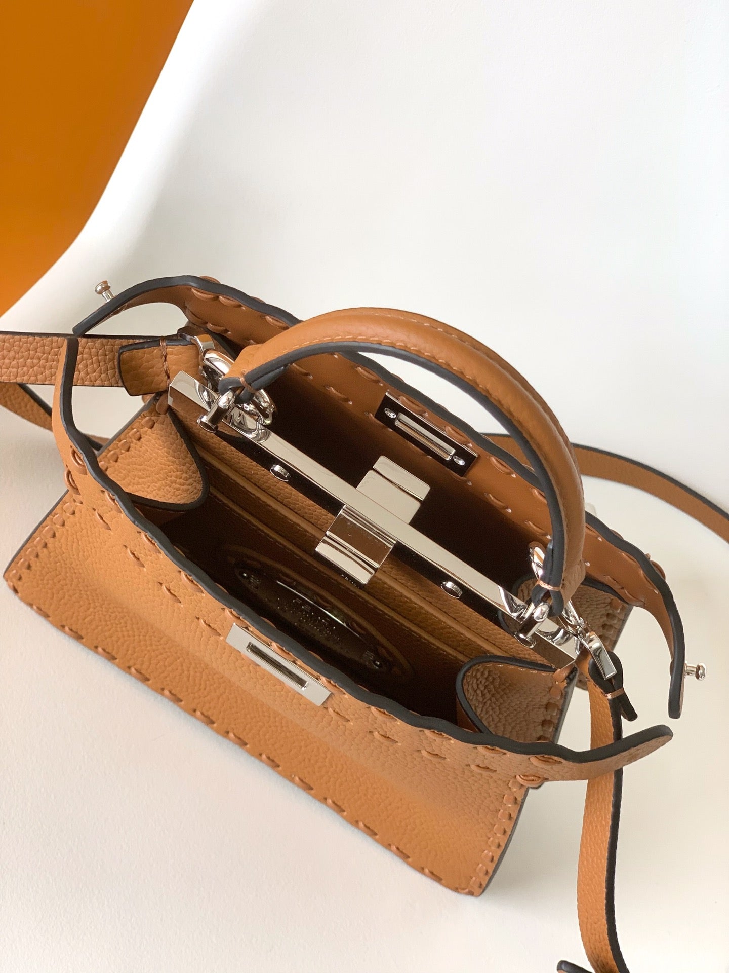 Peekaboo ISeeU Petite 20 Tasche Hellbraun Leder Shw