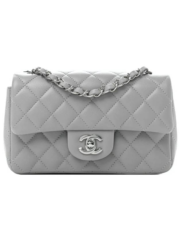 Chanel Classic Flap grey bag – front view