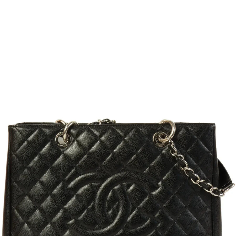 Chanel Tote bag – front view