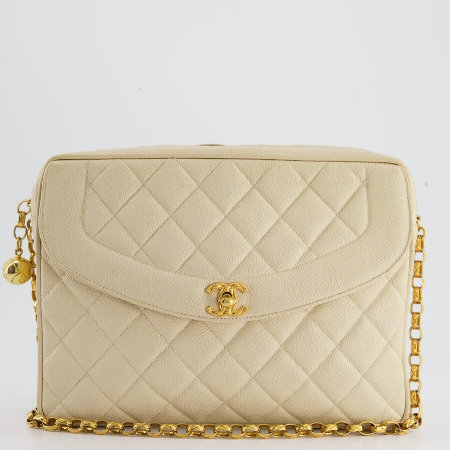 Chanel Flap Bag gold – front view