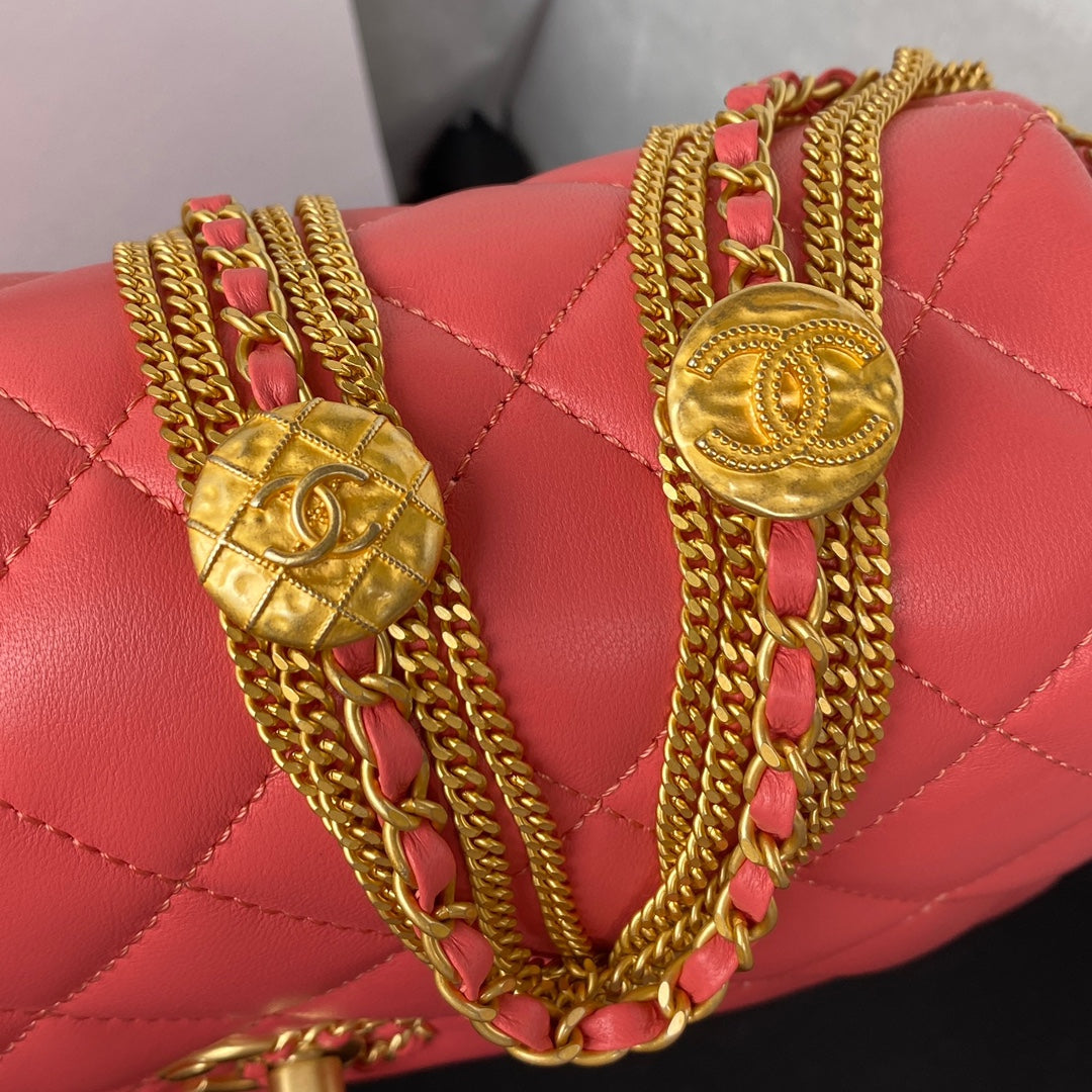 Chanel - Luxus-Handtasche - CHL - 705